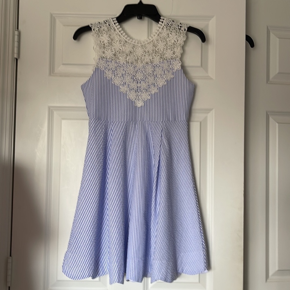 RARE EDITIONS gingham & lace dress. Size 12. White lace, light blue dress. EUC
